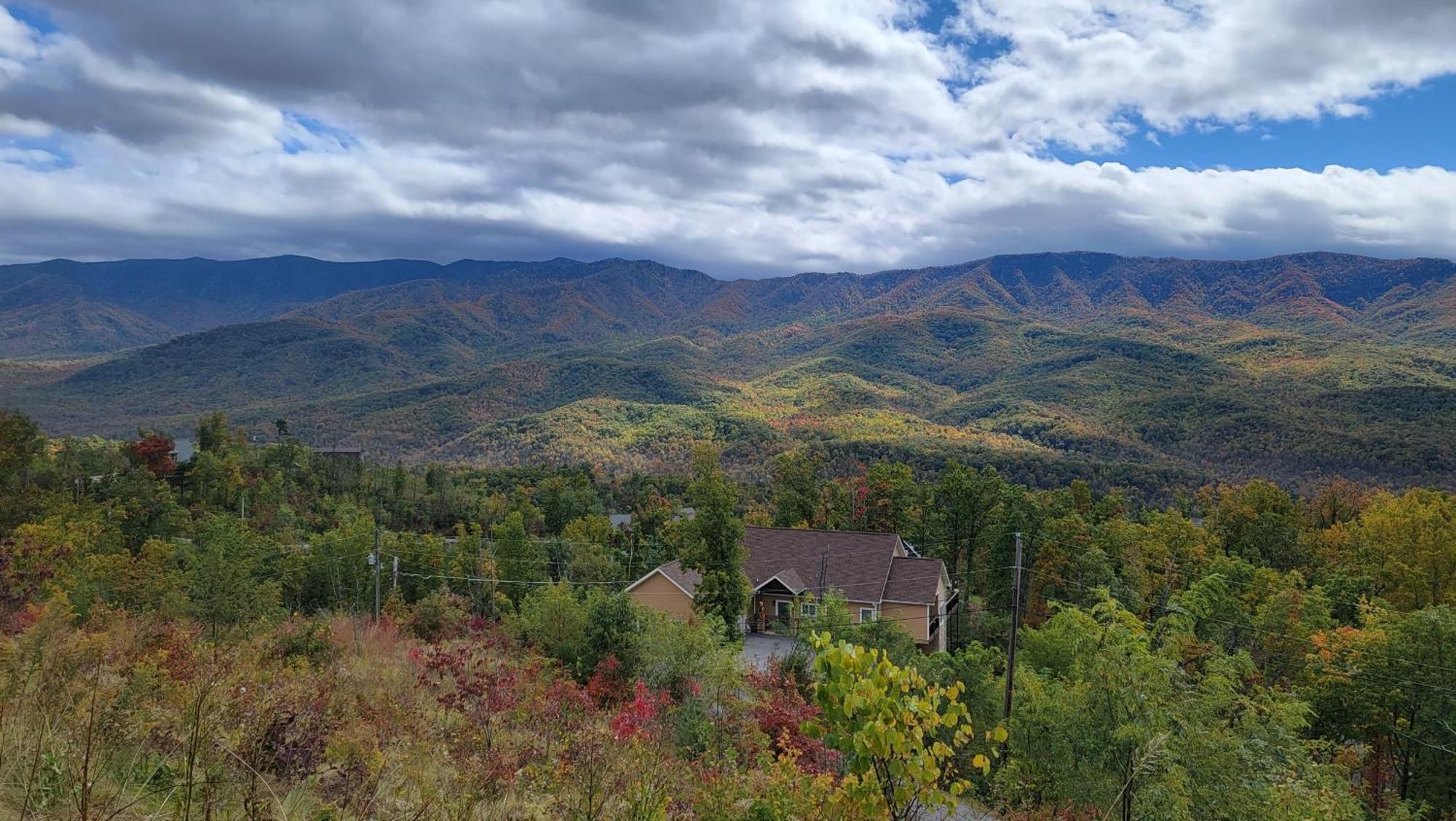 Apartament Stairway To Heaven, Breathtaking Mtn Views Indoor Pool & Hot Tub Gatlinburg Zewnętrze zdjęcie